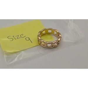 Gold Tone Chain Link Ring – Size 9 – Chunky Fashion Band Jewelry